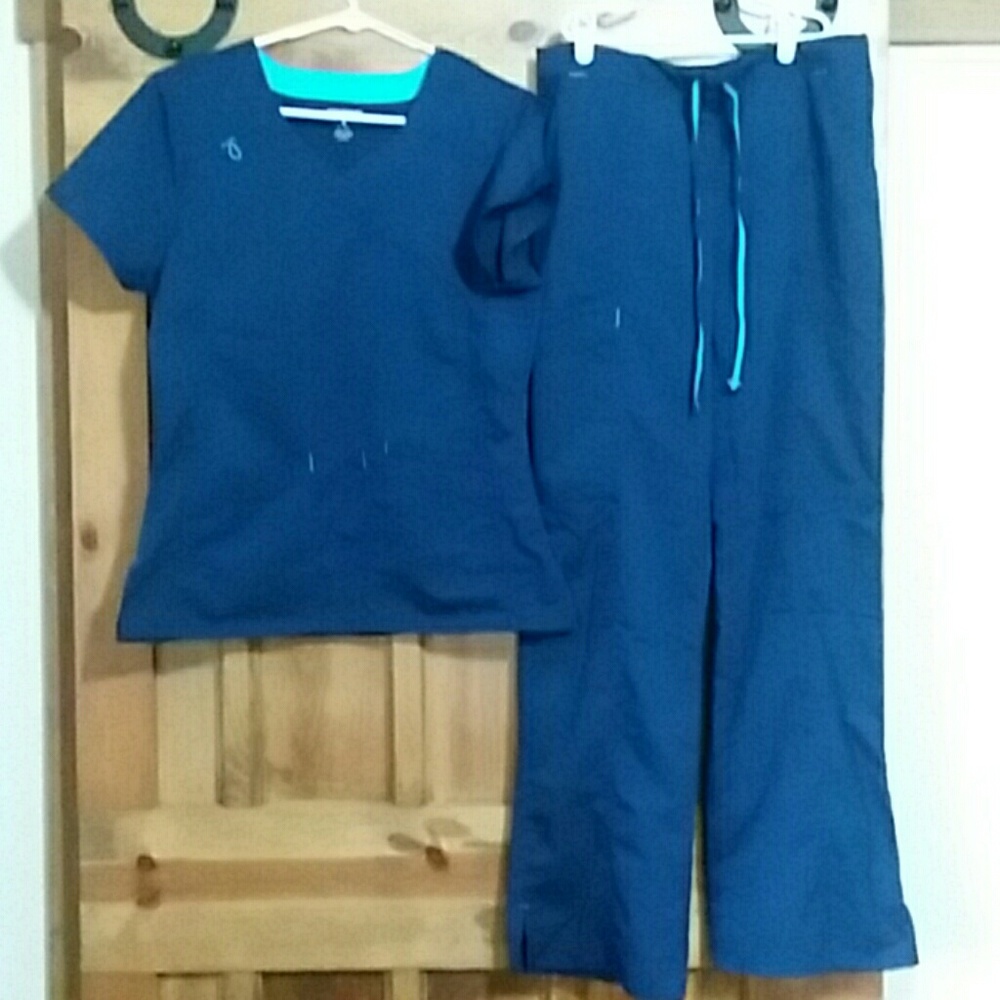 Scrub Star scrub set